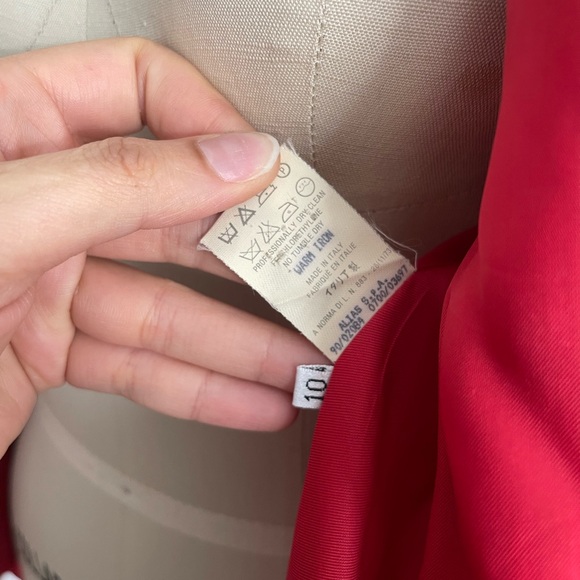 GIANNI VERSACE VTG RED BLAZER - Picture 7 of 9